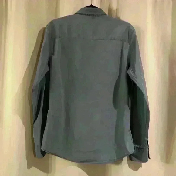 Men’s No Retreat Black Label Button-Down - Picture 3 of 6